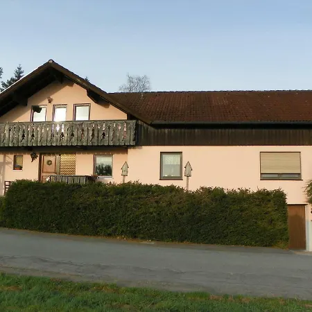 Am Weissenstaedter Apartment *